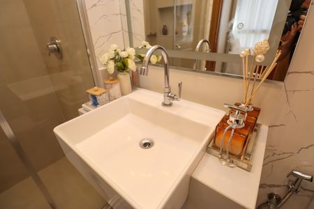 Banheiro de apartamento para alugar com 1 quarto, 25m² em Costa Azul, Salvador