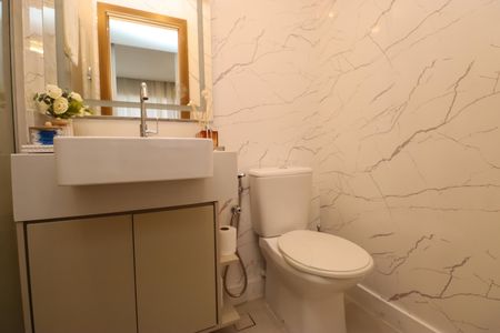 Banheiro de apartamento para alugar com 1 quarto, 25m² em Costa Azul, Salvador