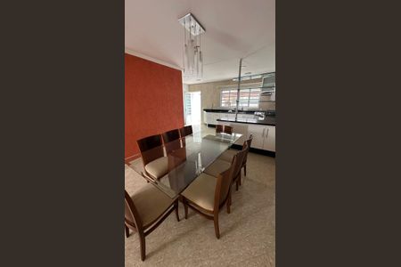Casa de condomínio para alugar com 280m², 3 quartos e 4 vagas Casa de condomínio para alugar com 280m², 3 quartos e 4 vagasCozinha