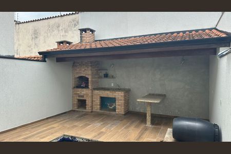 Casa de condomínio para alugar com 280m², 3 quartos e 4 vagas Casa de condomínio para alugar com 280m², 3 quartos e 4 vagasÁrea externa