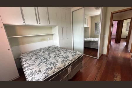 Casa de condomínio para alugar com 280m², 3 quartos e 4 vagas Casa de condomínio para alugar com 280m², 3 quartos e 4 vagasQuarto