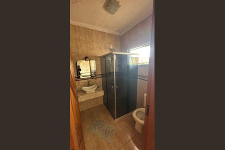 Casa de condomínio para alugar com 280m², 3 quartos e 4 vagas Casa de condomínio para alugar com 280m², 3 quartos e 4 vagasBanheiro