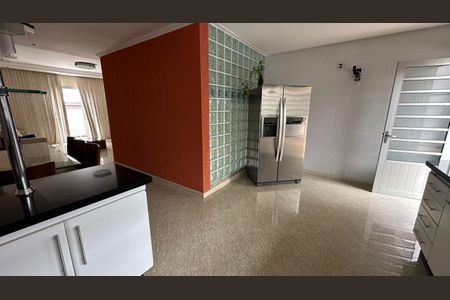 Casa de condomínio para alugar com 280m², 3 quartos e 4 vagas Casa de condomínio para alugar com 280m², 3 quartos e 4 vagasCozinha