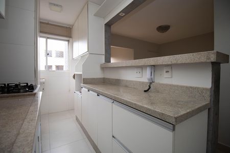 Apartamento para alugar com 60m², 2 quartos e sem vagaCozinha e Área de Serviço
