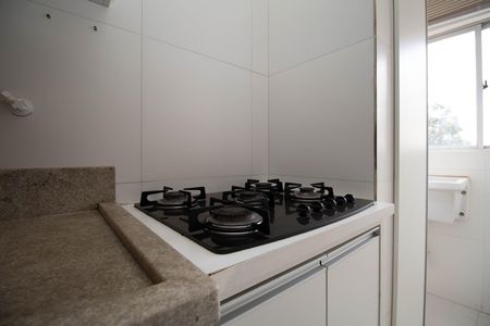 Cozinha e Área de Serviço de apartamento para alugar com 2 quartos, 60m² em Qrsw 8, Brasília