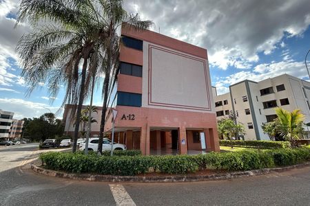 Fachada de apartamento para alugar com 2 quartos, 60m² em Qrsw 8, Brasília