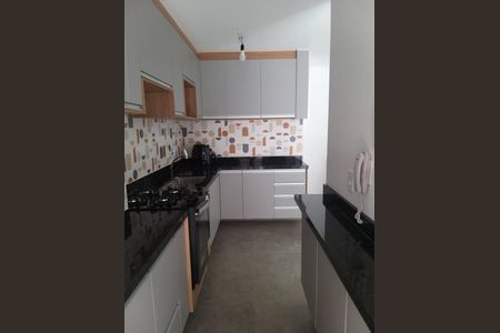 Cozinha de apartamento para alugar com 2 quartos, 60m² em Jardim Barro Branco, Cotia