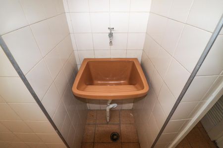 Apartamento à venda com 100m², 2 quartos e 1 vaga Apartamento à venda com 100m², 2 quartos e 1 vagaCozinha e Área de Serviço