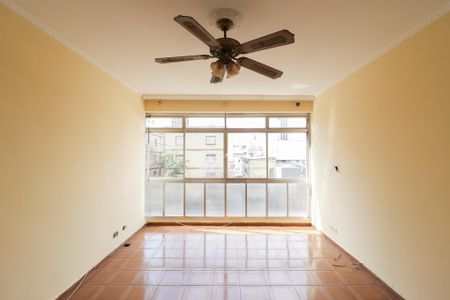 Apartamento à venda com 100m², 2 quartos e 1 vaga Apartamento à venda com 100m², 2 quartos e 1 vagaSala