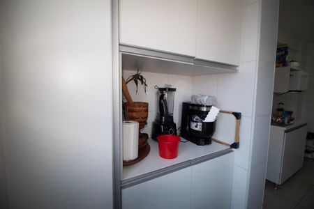 Cozinha e Área de Serviço de apartamento à venda com 3 quartos, 83m² em Jardim America, Belo Horizonte