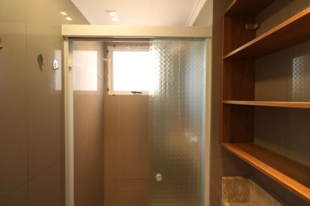 Apartamento para alugar com 67m², 3 quartos e 2 vagas Apartamento para alugar com 67m², 3 quartos e 2 vagasBanheiro da Suíte