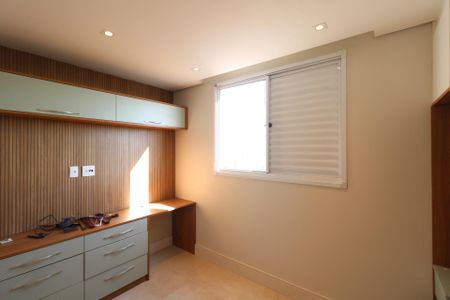 Apartamento para alugar com 67m², 3 quartos e 2 vagas Apartamento para alugar com 67m², 3 quartos e 2 vagasSuíte