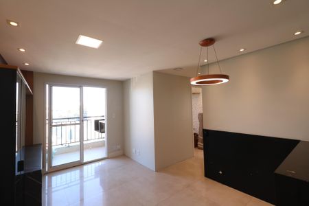 Apartamento para alugar com 67m², 3 quartos e 2 vagas Apartamento para alugar com 67m², 3 quartos e 2 vagasSala