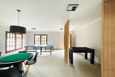 Casa de condomínio para alugar com 380m², 4 quartos e 2 vagas Casa de condomínio para alugar com 380m², 4 quartos e 2 vagasSalão de jogos