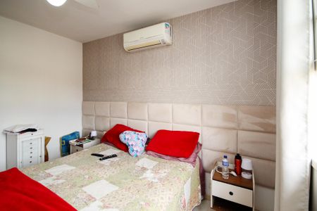 Casa de condomínio para alugar com 380m², 4 quartos e 2 vagas Casa de condomínio para alugar com 380m², 4 quartos e 2 vagasSuíte 1