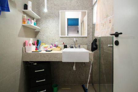 Casa de condomínio para alugar com 380m², 4 quartos e 2 vagas Casa de condomínio para alugar com 380m², 4 quartos e 2 vagasBanheiro Suíte 2