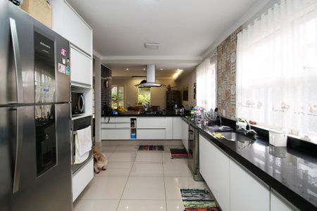 Casa de condomínio para alugar com 380m², 4 quartos e 2 vagas Casa de condomínio para alugar com 380m², 4 quartos e 2 vagasCozinha