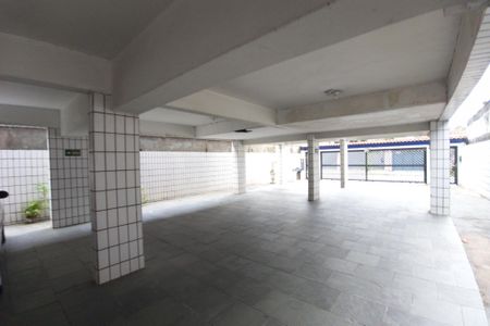Garagem de apartamento para alugar com 1 quarto, 70m² em Nova Mirim, Praia Grande
