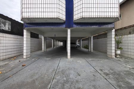Garagem de apartamento para alugar com 1 quarto, 70m² em Nova Mirim, Praia Grande