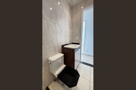 Apartamento para alugar com 66m², 3 quartos e 2 vagas Apartamento para alugar com 66m², 3 quartos e 2 vagasBanheiro