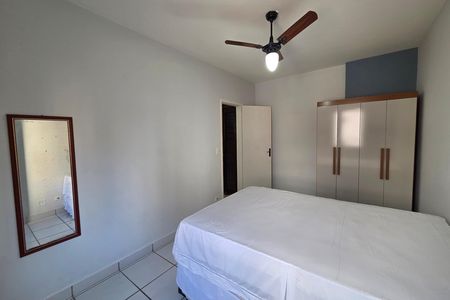 Quarto 1 de apartamento para alugar com 1 quarto, 51m² em Vila Tupi, Praia Grande