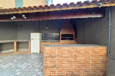 Área comum - Churrasqueira de apartamento para alugar com 1 quarto, 51m² em Vila Tupi, Praia Grande