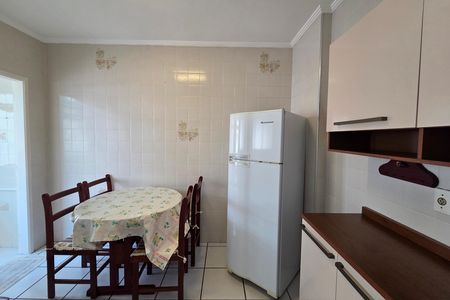 Cozinha de apartamento para alugar com 1 quarto, 51m² em Vila Tupi, Praia Grande