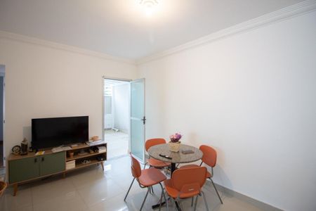 Sala de apartamento para alugar com 2 quartos, 75m² em Manacás, Belo Horizonte