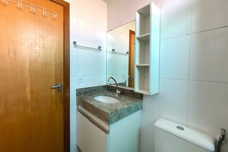 Banheiro de apartamento para alugar com 4 quartos, 204m² em Sagrada Família, Belo Horizonte