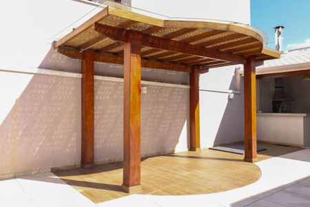 Casa para alugar com 190m², 4 quartos e 4 vagas