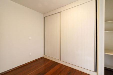 Casa para alugar com 190m², 4 quartos e 4 vagas