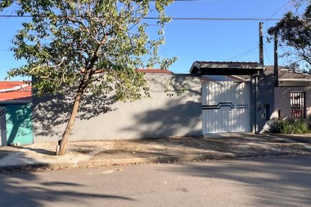 Casa à venda com 3 quartos, 300m² em Loteamento Residencial Ana Carolina, Valinhos