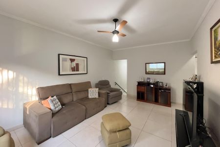 Casa à venda com 3 quartos, 300m² em Loteamento Residencial Ana Carolina, Valinhos