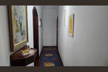 Corredor de casa para alugar com 4 quartos, 366m² em Bairro dos Casa, São Bernardo do Campo