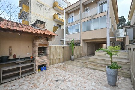Casa para alugar com 3 quartos, 407m² em Parque Monte Alegre, Taboão da Serra