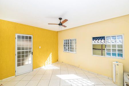 Casa para alugar com 2 quartos, 60m² em Vila da Penha, Rio de Janeiro