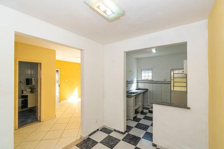 Casa para alugar com 60m², 2 quartos e 1 vaga Casa para alugar com 60m², 2 quartos e 1 vagaCopa