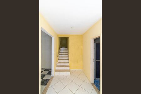 Casa para alugar com 60m², 2 quartos e 1 vaga Casa para alugar com 60m², 2 quartos e 1 vagaSala - Acesso aos quartos