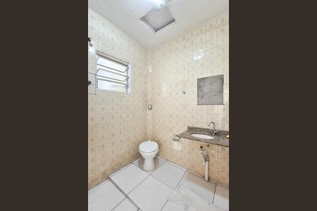 Banheiro Social de casa para alugar com 2 quartos, 74m² em Vila Planalto, São Bernardo do Campo