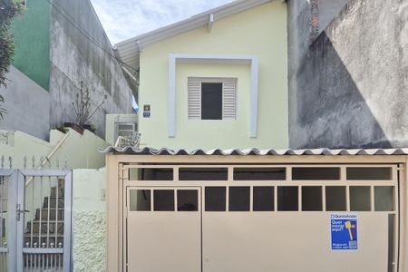 fachada de casa para alugar com 2 quartos, 74m² em Vila Planalto, São Bernardo do Campo