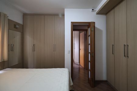 Apartamento à venda com 130m², 3 quartos e 2 vagas Apartamento à venda com 130m², 3 quartos e 2 vagasSuite 3
