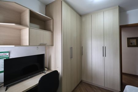 Apartamento à venda com 130m², 3 quartos e 2 vagas Apartamento à venda com 130m², 3 quartos e 2 vagasSuite 1