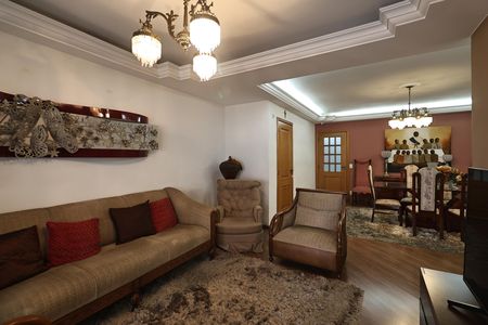 Apartamento à venda com 130m², 3 quartos e 2 vagas Apartamento à venda com 130m², 3 quartos e 2 vagasSala