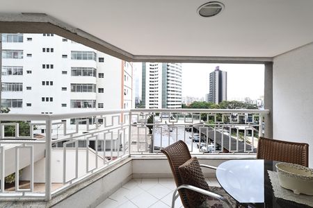 Sacada de apartamento à venda com 3 quartos, 130m² em Vila Assunção, Santo André