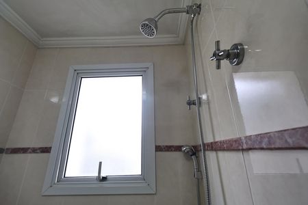 Apartamento à venda com 130m², 3 quartos e 2 vagas Apartamento à venda com 130m², 3 quartos e 2 vagasBanheiro suíte 3