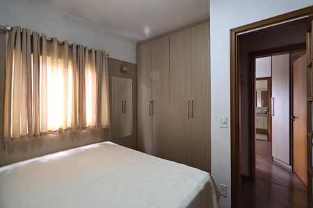 Apartamento à venda com 130m², 3 quartos e 2 vagas Apartamento à venda com 130m², 3 quartos e 2 vagasSuite 3