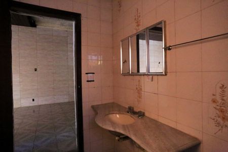 Banheiro da Suíte de kitnet/studio para alugar com 1 quarto, 35m² em Ana Lúcia, Belo Horizonte