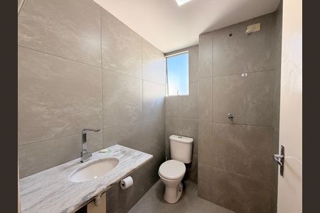 Banheiro Social de apartamento para alugar com 2 quartos, 47m² em Fazenda Grande, Jundiaí