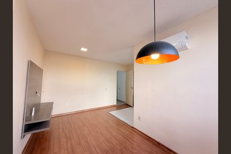 Sala de apartamento para alugar com 2 quartos, 47m² em Fazenda Grande, Jundiaí
