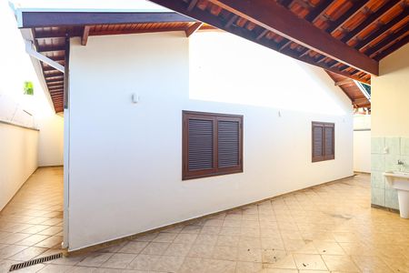 Casa à venda com 205m², 3 quartos e 4 vagas Casa à venda com 205m², 3 quartos e 4 vagasArea de serviço